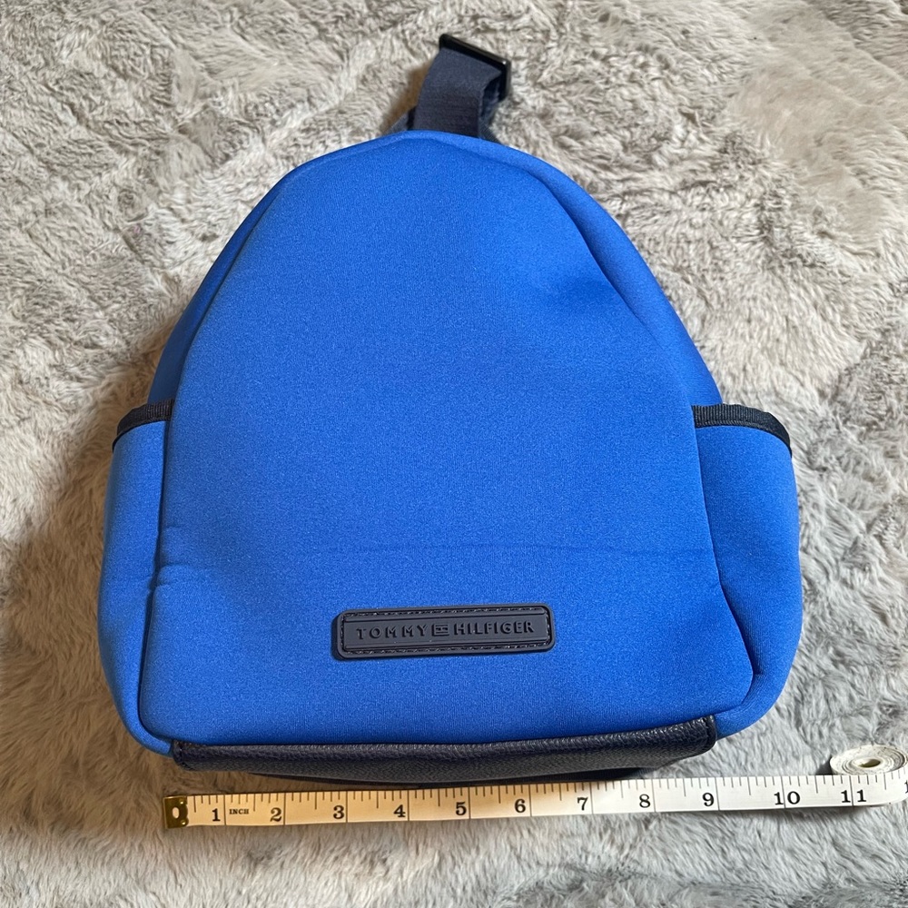 Tommy Hilfiger Crossbody